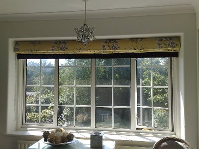 Wide blind with blackout inner lining